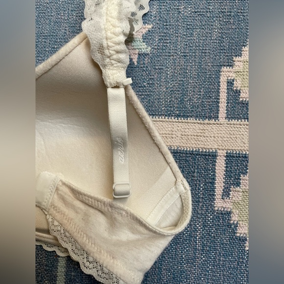 Aeries 32D cream/beige bra with lace details - Picture 4 of 6